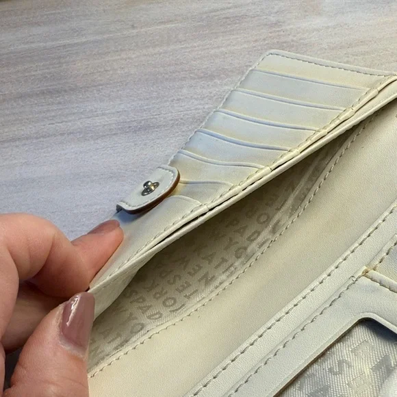 Kate Spade Charcoal Wallet - Picture 4 of 5